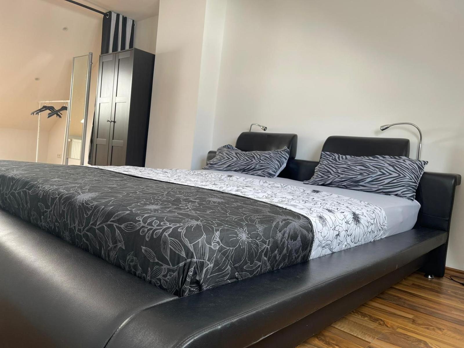 Luxurioeses Zimmer 10Min Zum Universitaet Kassel Exteriér fotografie